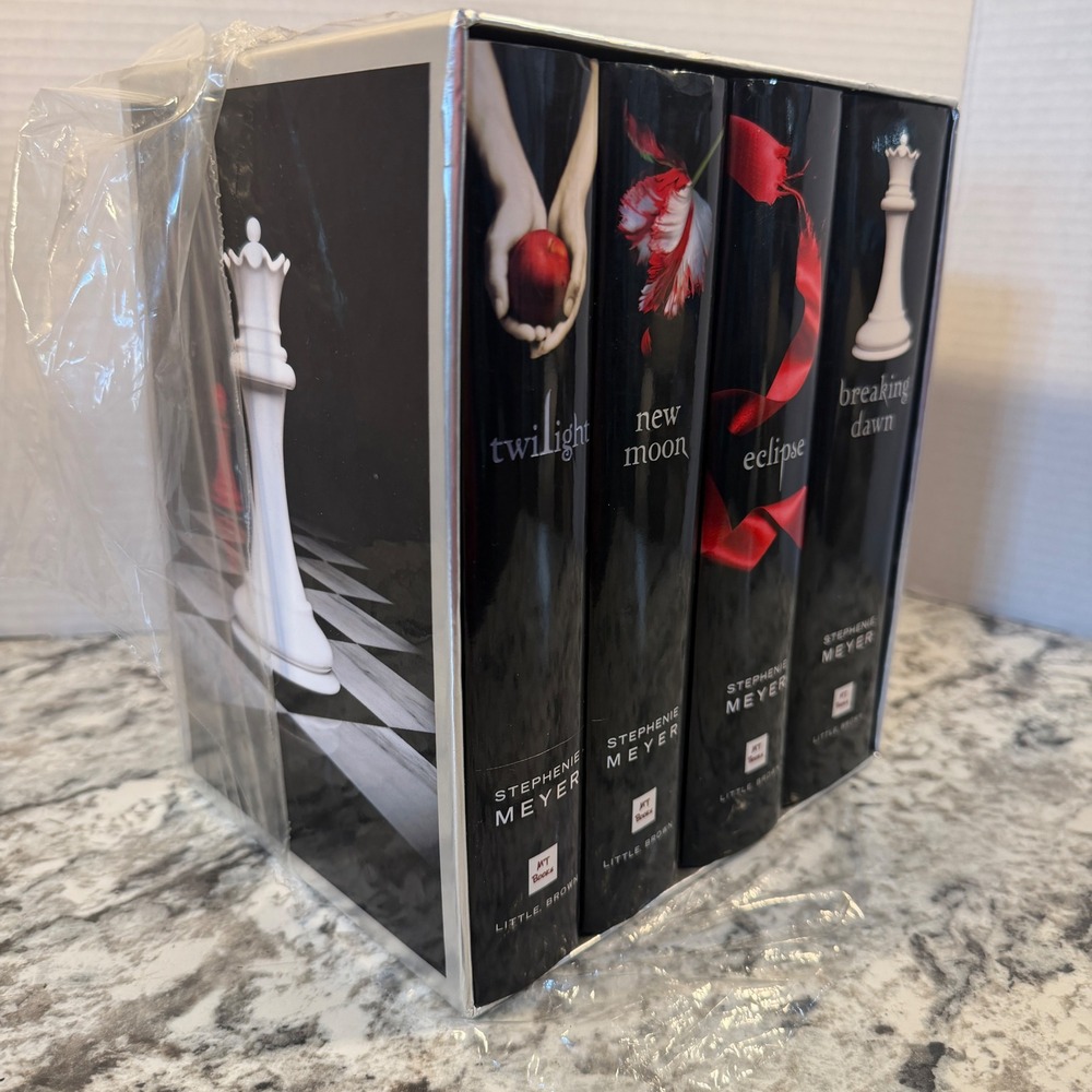 Twilight Saga Collection Stephenie Meyer 4 Book Hardcover Box Set First Edition